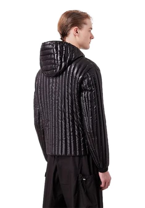 Piumino con cappuccio water repellent in nylon matelassé verticale EMPORIO ARMANI | Giubbotti | 6R1B79 1NKZZ0999